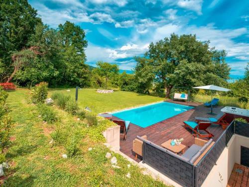 Modern Villa In Icici With Swimming Pool And Jacuzzi
