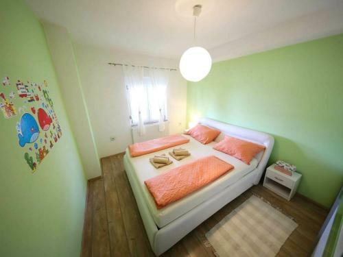 Charming Villa In Policnik With Pool