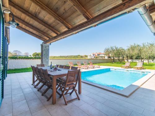Minimalistically Decorated Villa Pomer With Private Pool And Fenced Yard