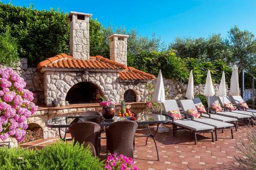 Hostal Vila Klara 1