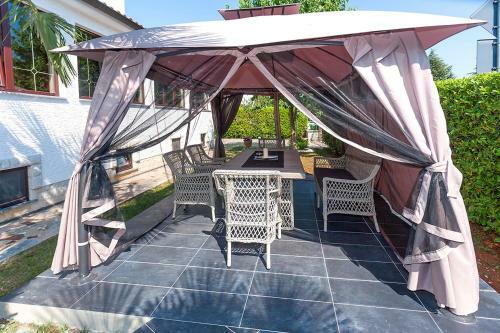 Hostal Aida In Pore? * Istrien