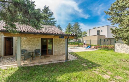 Hostal Apartment House Materada