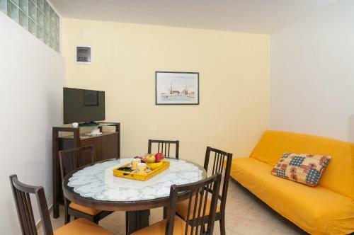Apartments Lovorka