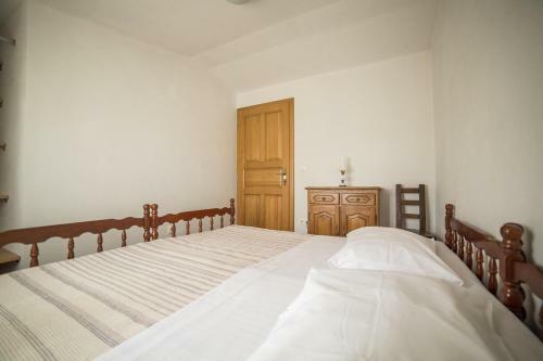 Beautiful Stone Villa Verde