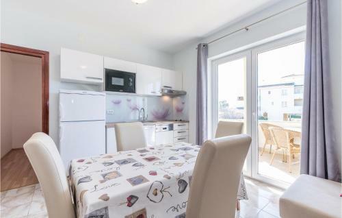 Two-bedroom Apartment In Povljana