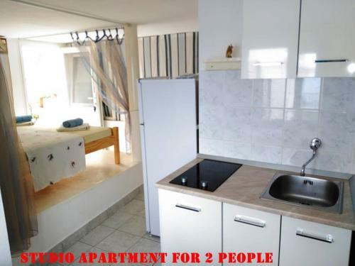 Ribareva Kuca 18 M Od Plaze Studio Apartman Za 2