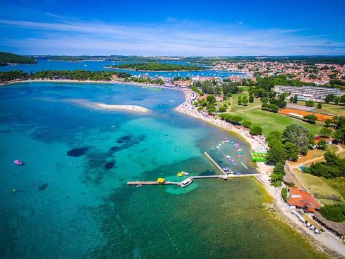 Villa Delux Apartment In Pula With Swimming Pool