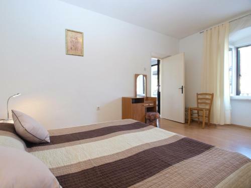 Apartment Riva Rabac 1825