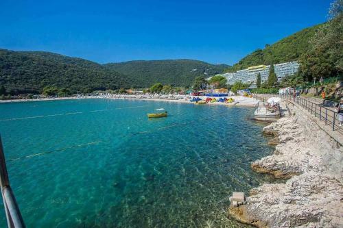 Apartmani Astrid