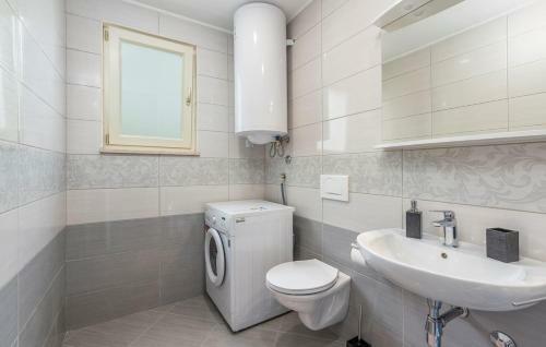 Apartment Kata With Private Pool