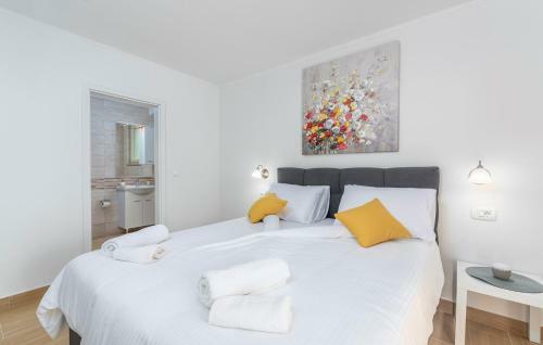 Apartment Kata With Private Pool