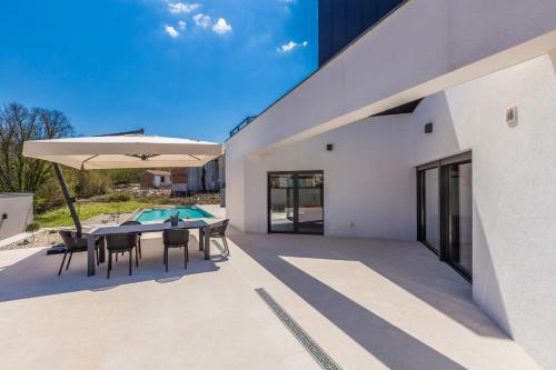 Villa Unique