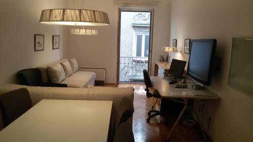 Stari Grad Apartment
