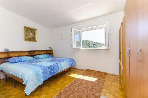 Apartment Dina