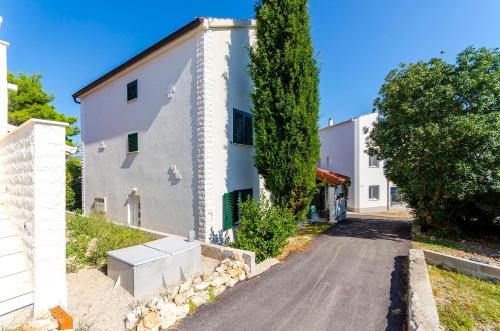 Apartments Lucija