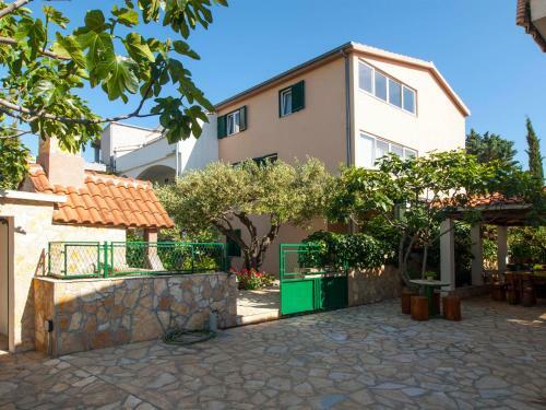 Hostal Apartments Olea