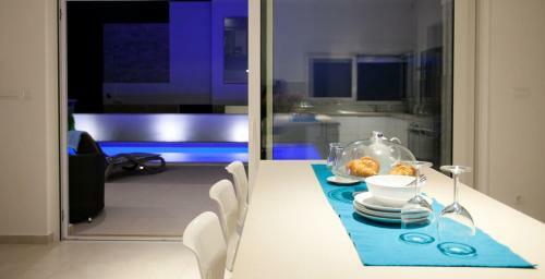 Villa Crystal Blue