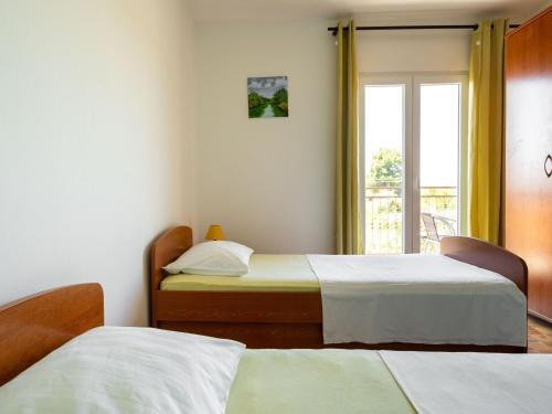 Simplistic Apartment In Rogoznica Near Sea Beach