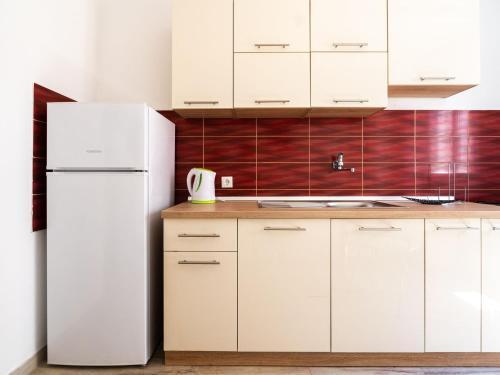 Simplistic Apartment In Rogoznica Near Sea Beach