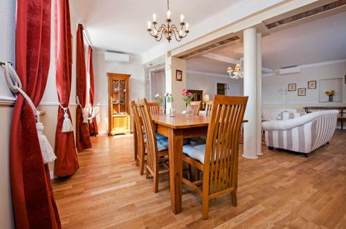 Adriatic Royal Apartment
