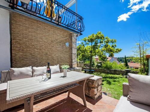 Cozy Holiday Home In Rovinj With Terrace