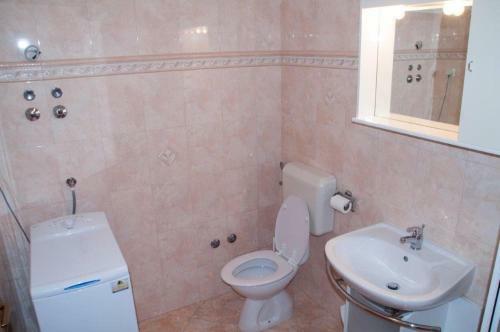 Hostal Apartments Lori