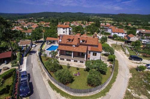 Villa Viktori