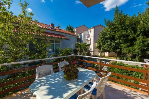 Apartamentos Julia - Selce