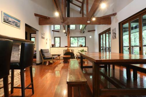 Hotel Bears Den Mountain Lodge