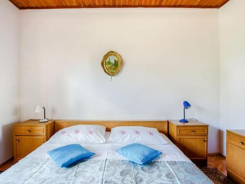 Simplistic Apartment In ?ibenik Near Sea Beach