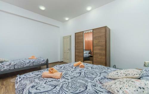 Spacious Villa Perkovic With Private Pool And Jacuzzi