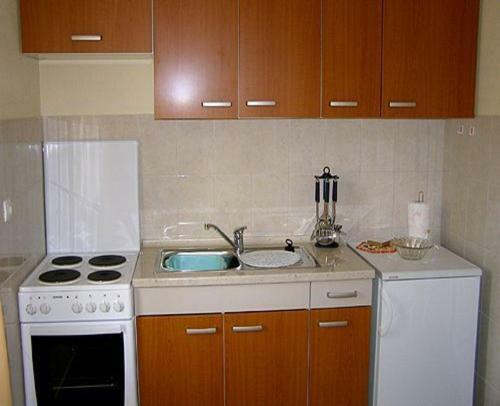 Apartments Stipan-80m From Sea