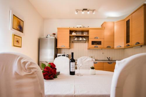 Split Beach Lux Apartment