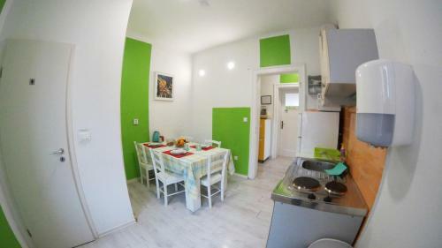 Croparadise Green Hostel