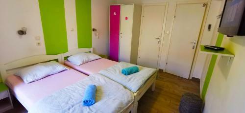 Croparadise Green Hostel