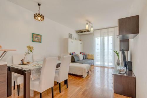 Lct Seaside Apartment