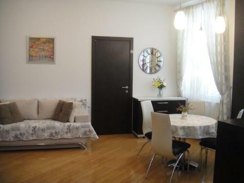 Hostal Morpurgo Lux