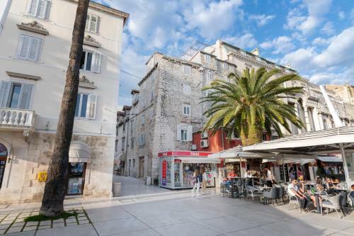 Deluxe Collection Hotel Kastel