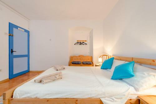 Lct Alberti Palace Apartment