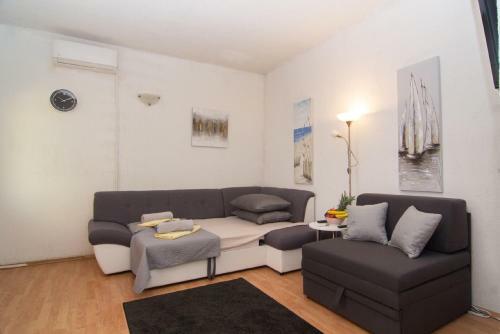 Apartment Studio Vedran