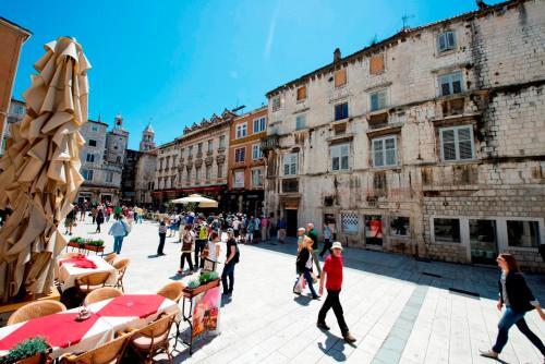 A2 - Apartment In The Very Heart Of Split