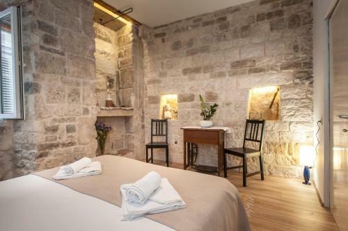 Hostal The Diocletian Collection