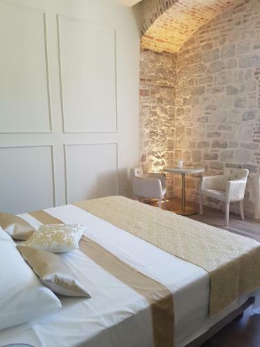 Hostal Riva Palace