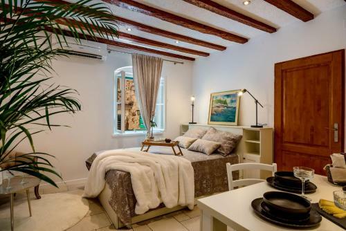 Luxury Apartment Pjaca Split In The Center Of Split