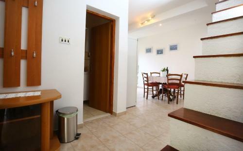 Apartments Neda - Perfect Location