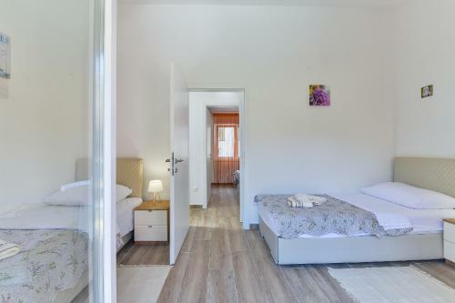 Two Bedrom Villa With Jacuzzy - Casa5