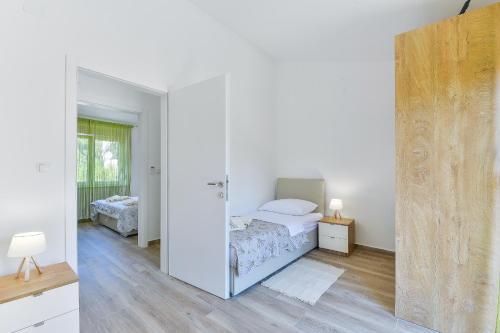 Crowonder Cascada Villa With Jacuzzi - S3