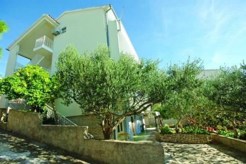 Apartment With 2 Bedrooms In Tisno With Wifi