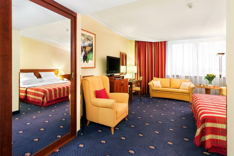 Hotel Diplomat