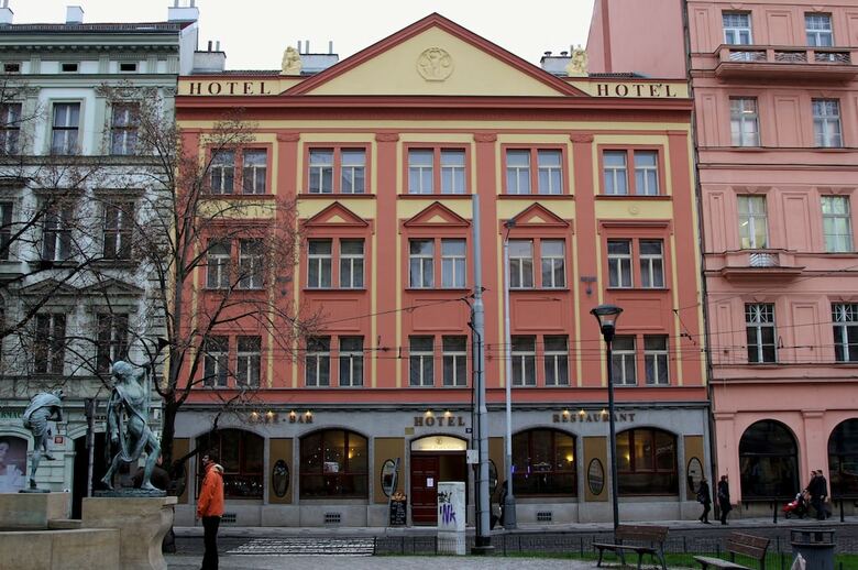 Hotel Zlat� V�ha